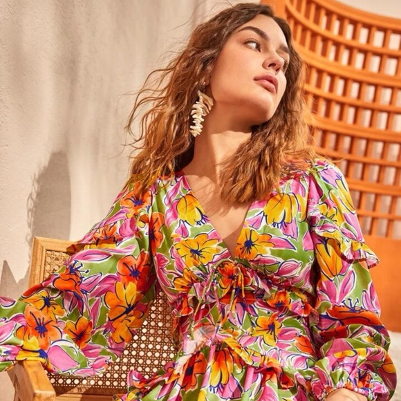 Floral Print Lantern Sleeve Split Thigh Dress - Picture 2 of 8